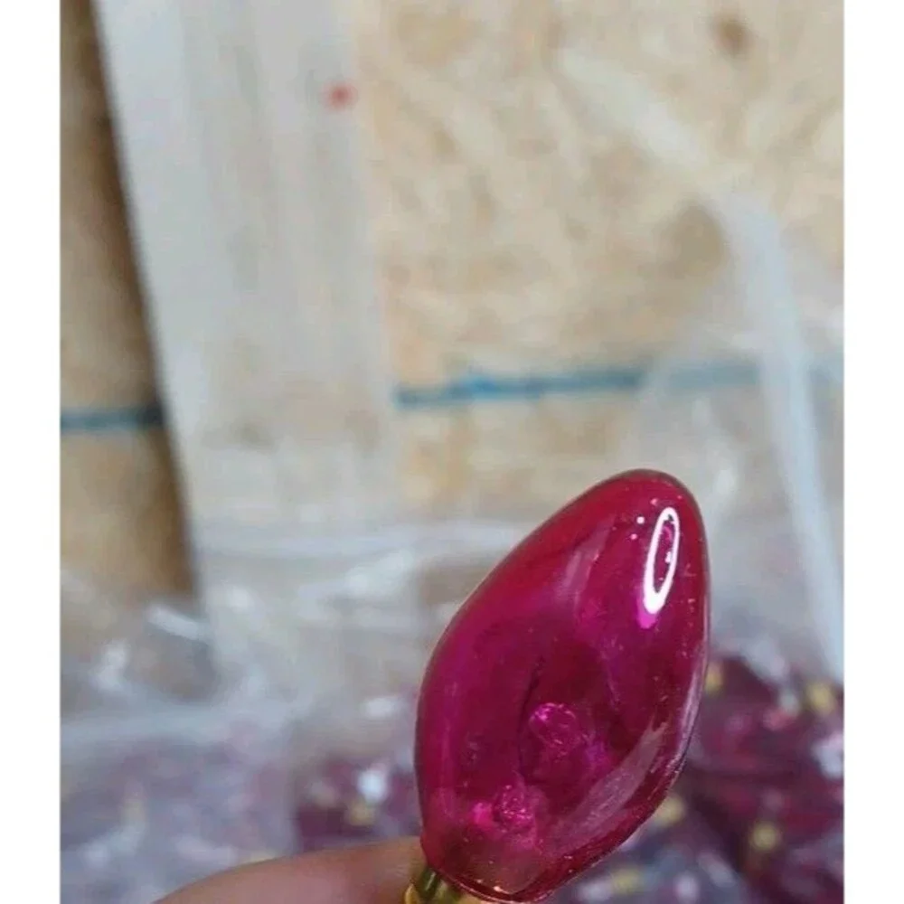 Lot 100 Pink Christmas Light Bulbs - C7 Show Lights Glass Vintage Style
